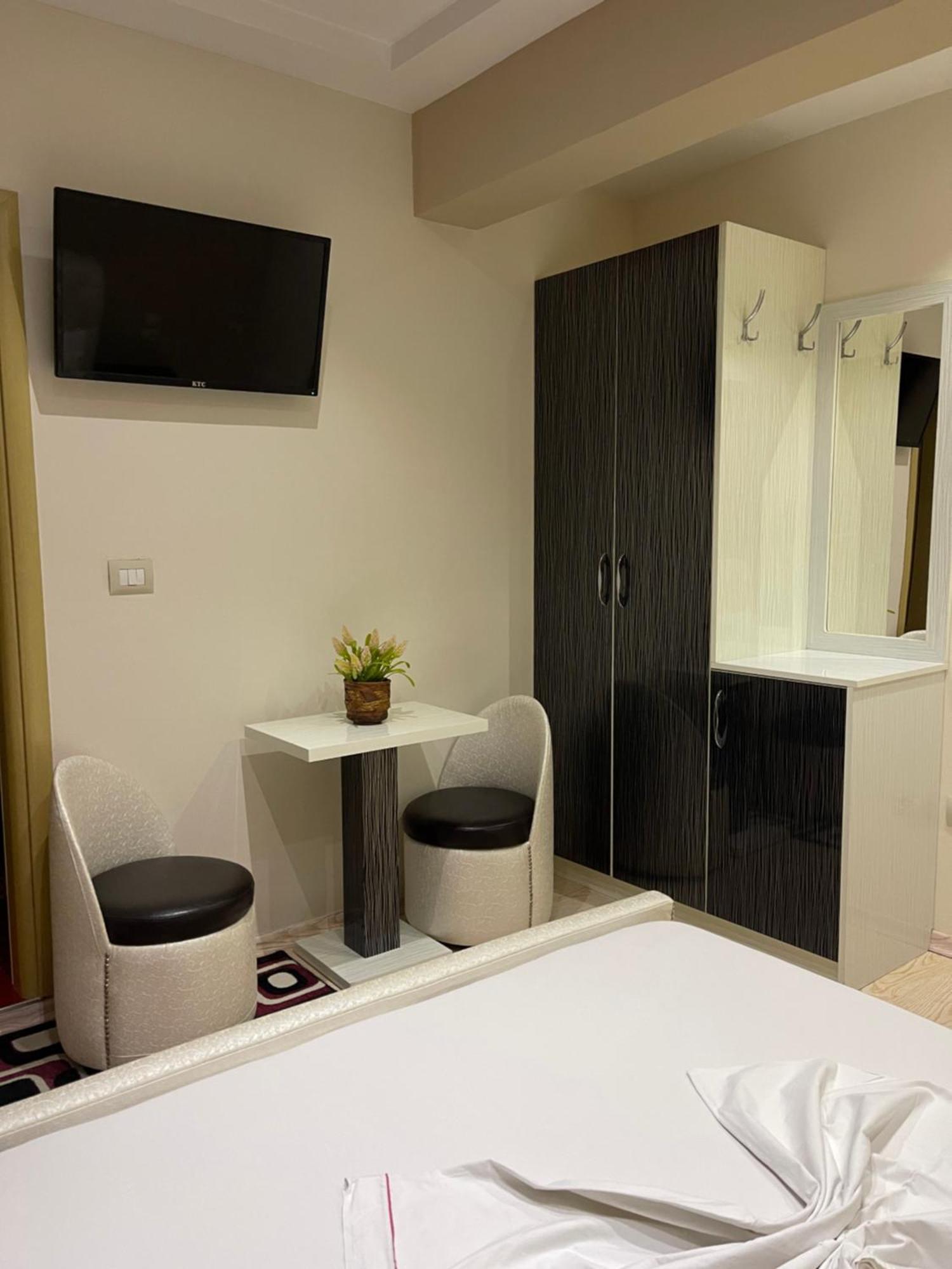 Hotel Selfo Dervisciani Zewnętrze zdjęcie