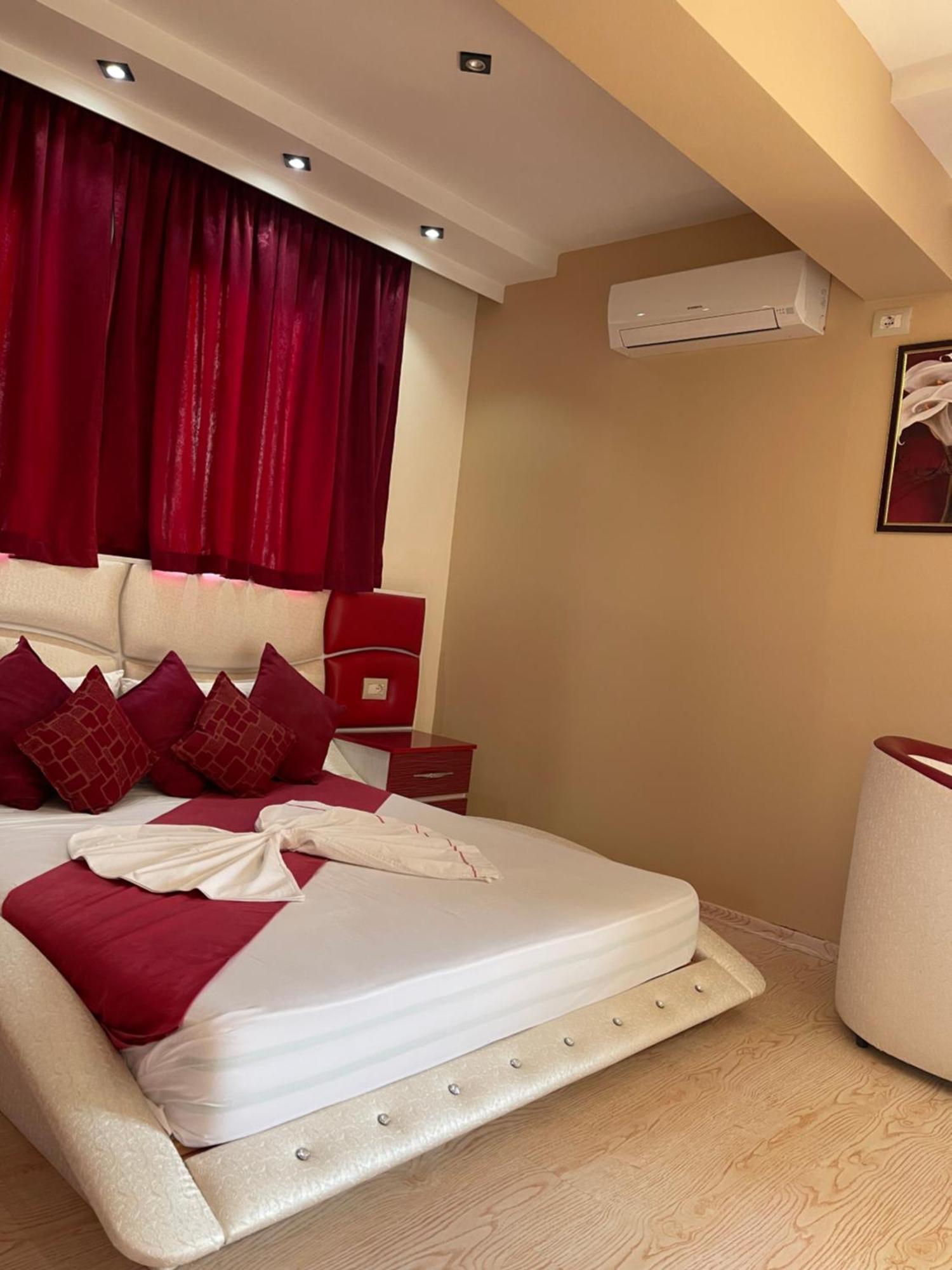 Hotel Selfo Dervisciani Zewnętrze zdjęcie